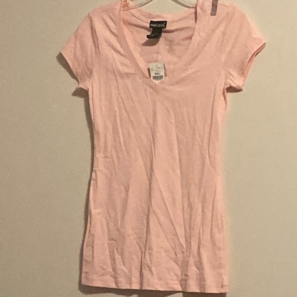 Wet seal top in light pink small